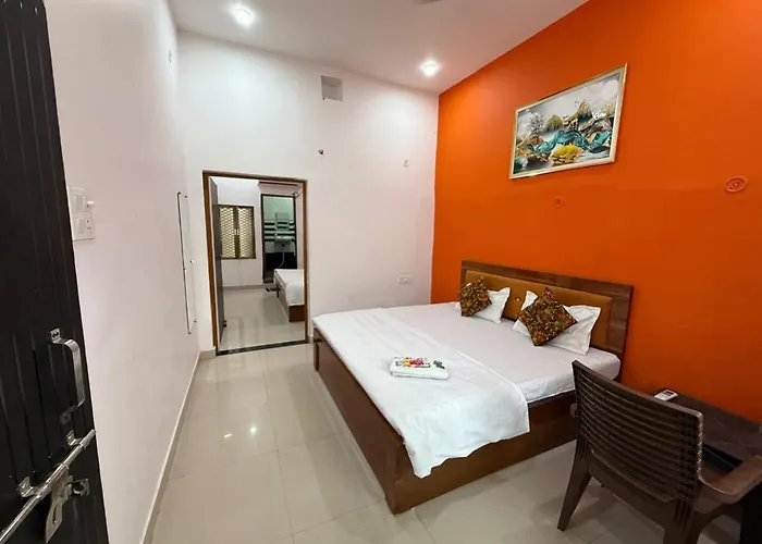 Shree Balaji Home Stay Ayodhya Contact Number 92782-97365